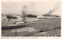 El puerto con la escuadra